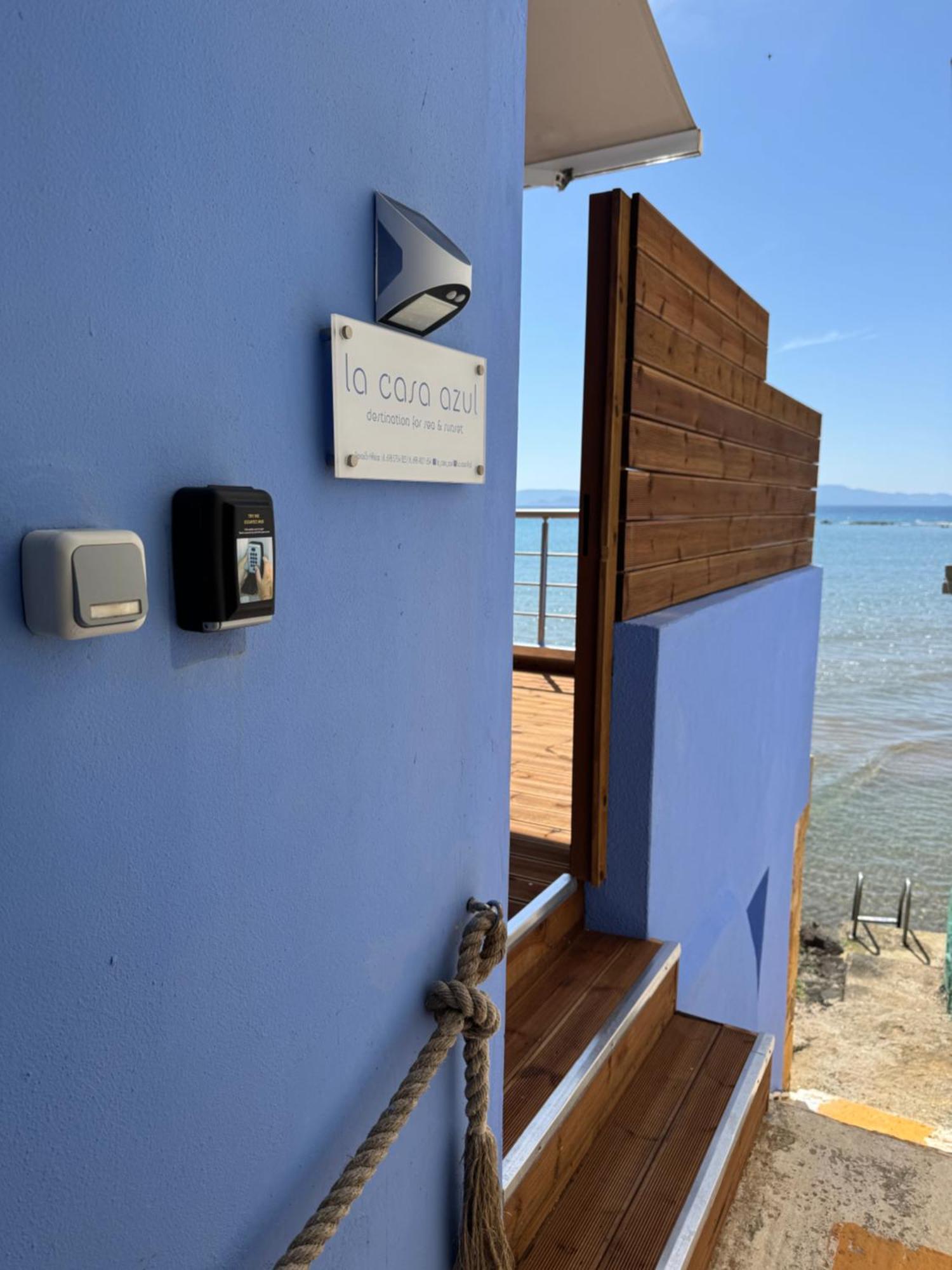 Villa La Casa Azul Arkoudi Exterior foto